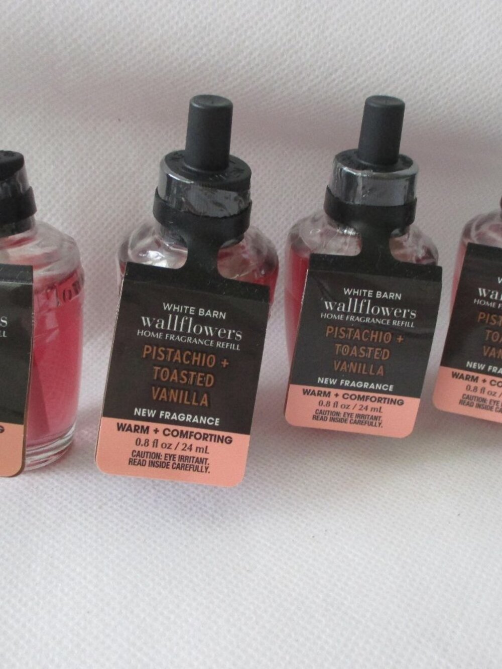 Bath & Body Works 4 piece Wallflower bundle - Pistachio Toasted Vanilla - Picture 1 of 1